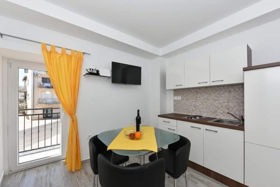 Kuca Za Odmor Megi Apartment Posedarje Ngoại thất bức ảnh